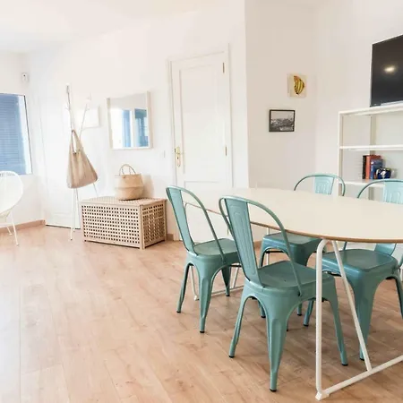 Casa Delfín On Center Beach: Wifi, Netflix, Aircon... Сasa de vacaciones