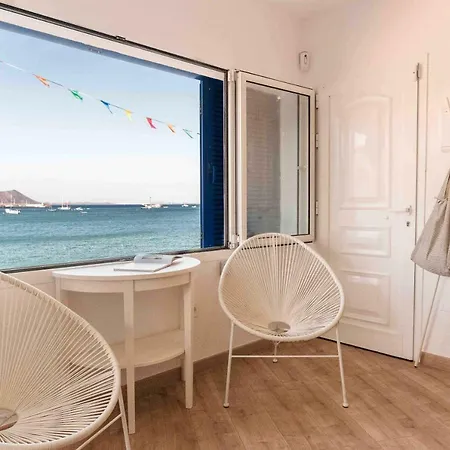 Casa Delfín On Center Beach: Wifi, Netflix, Aircon...