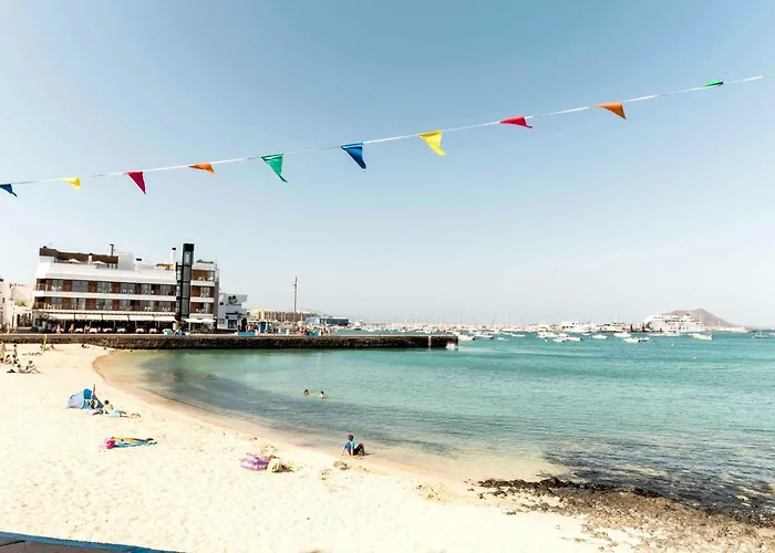 Casa Delfin On Center Beach: Wifi, Netflix, Aircon... * Corralejo