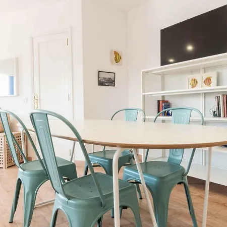 Casa Delfin On Center Beach: Wifi, Netflix, Aircon... 科拉雷侯