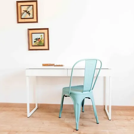 Casa Delfin On Center Beach: Wifi, Netflix, Aircon... بيت للعطل كوراليهو